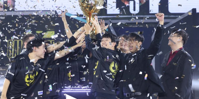 esport-viet-nam-nhung-dau-an-noi-bat-trong-nam-qua-2273