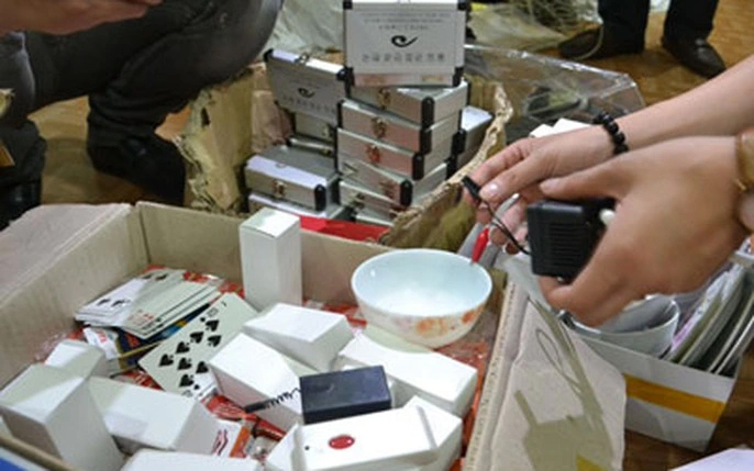 tac-hai-cua-cac-hoa-chat-trong-dung-cu-co-bac-bip-2867